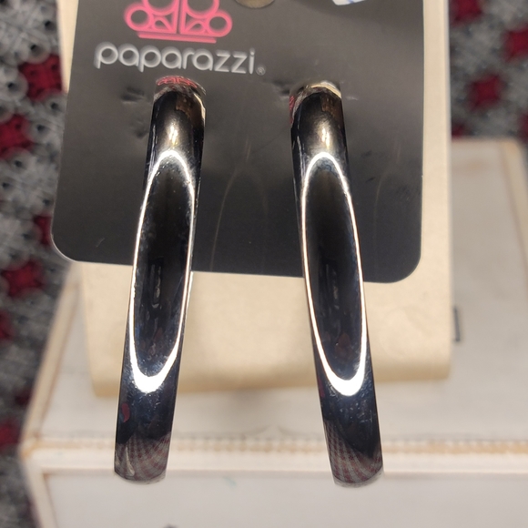 Making Laps - Silver Earrings - Picture 2 of 4